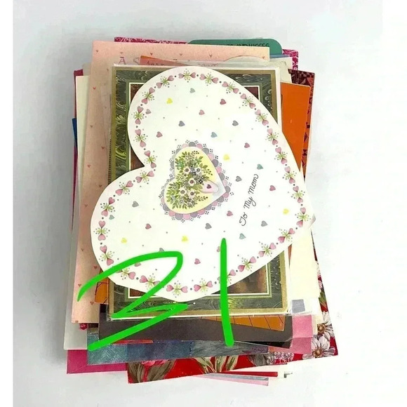 VTG 31 Greeting Cards Valentines Day Birthday Holiday Bears Hearts UNUSED - Picture 11 of 11